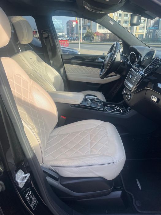 Vand GLS 350 4Matic, achizitionat si service full Mercercedes,