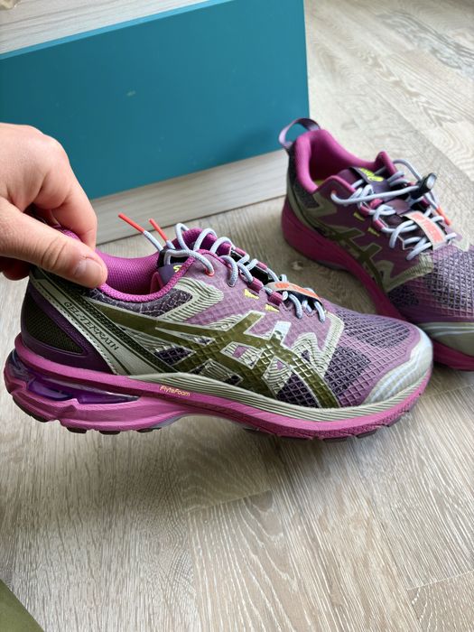 Обувки Asics x UP THERE Gel-Terrain