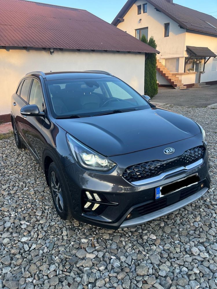 Kia Niro plug in hibrid, avariat, AVARIATE