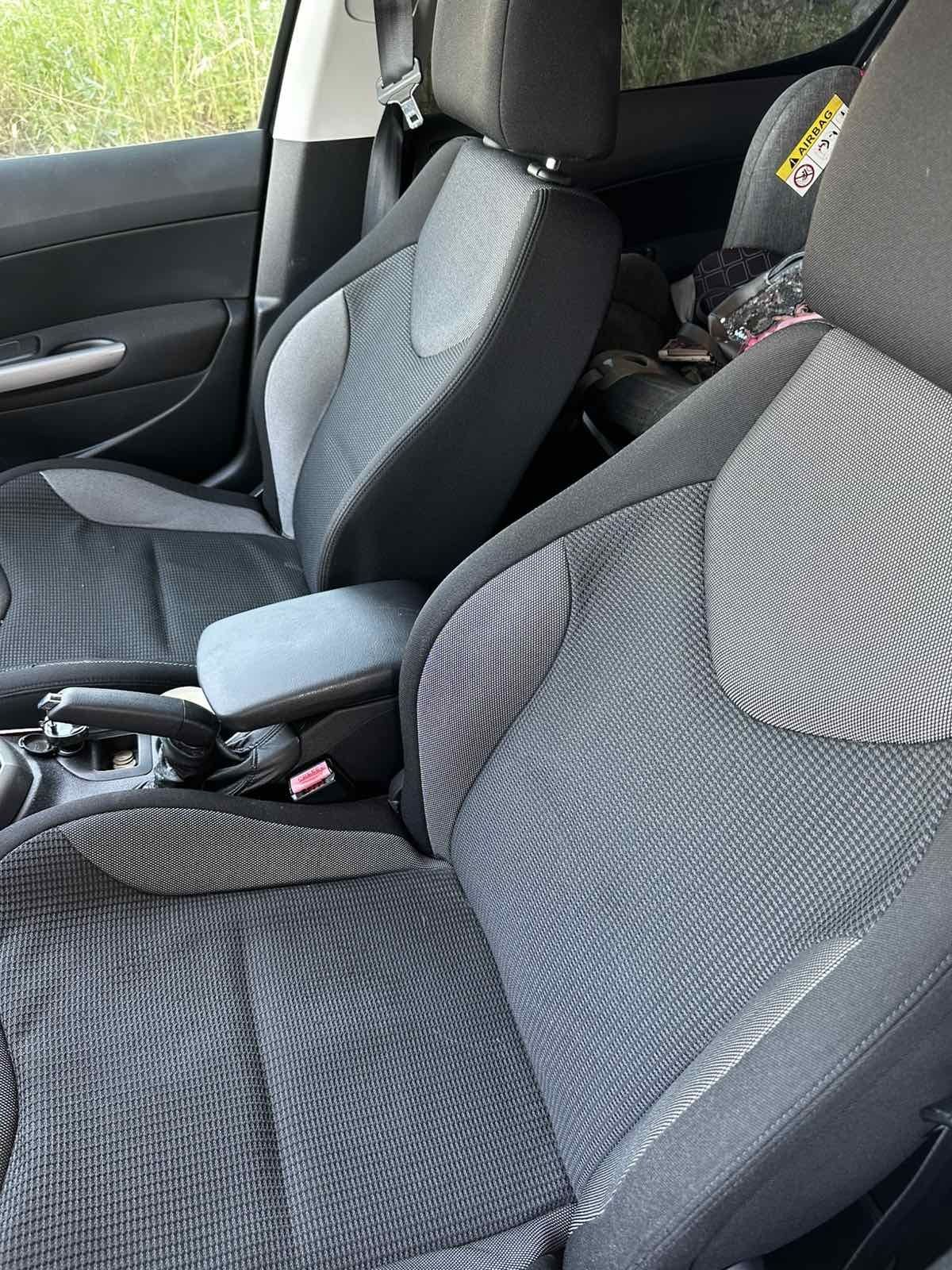 Peugeot 308 1.6 e-HDi  2011г