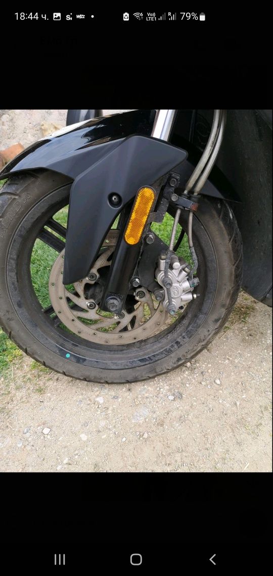 Скутер Agility Kymco 125 кубика