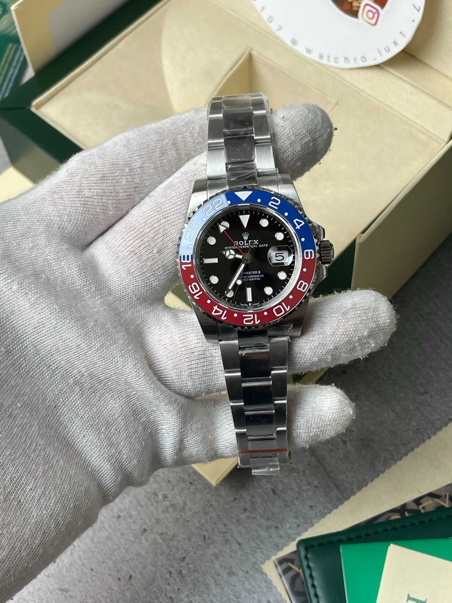 Rolex GMT Master II "Pepsi" 41 MM