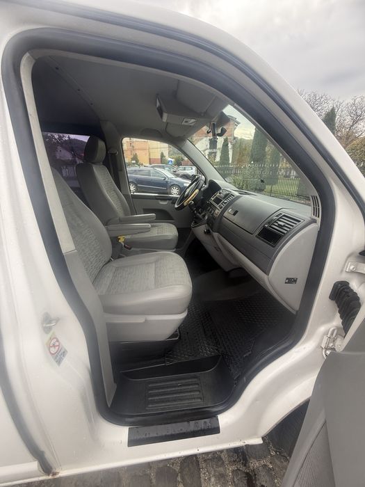 Vand Vw Transporter 2.0 140 cai Euro 5