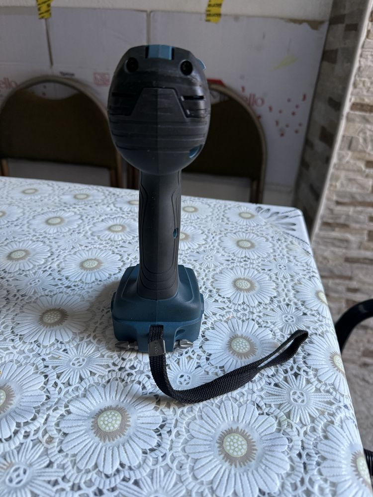 Акумулаторен гайковерт ударен BOSCH GDX 18 V-EC Professional