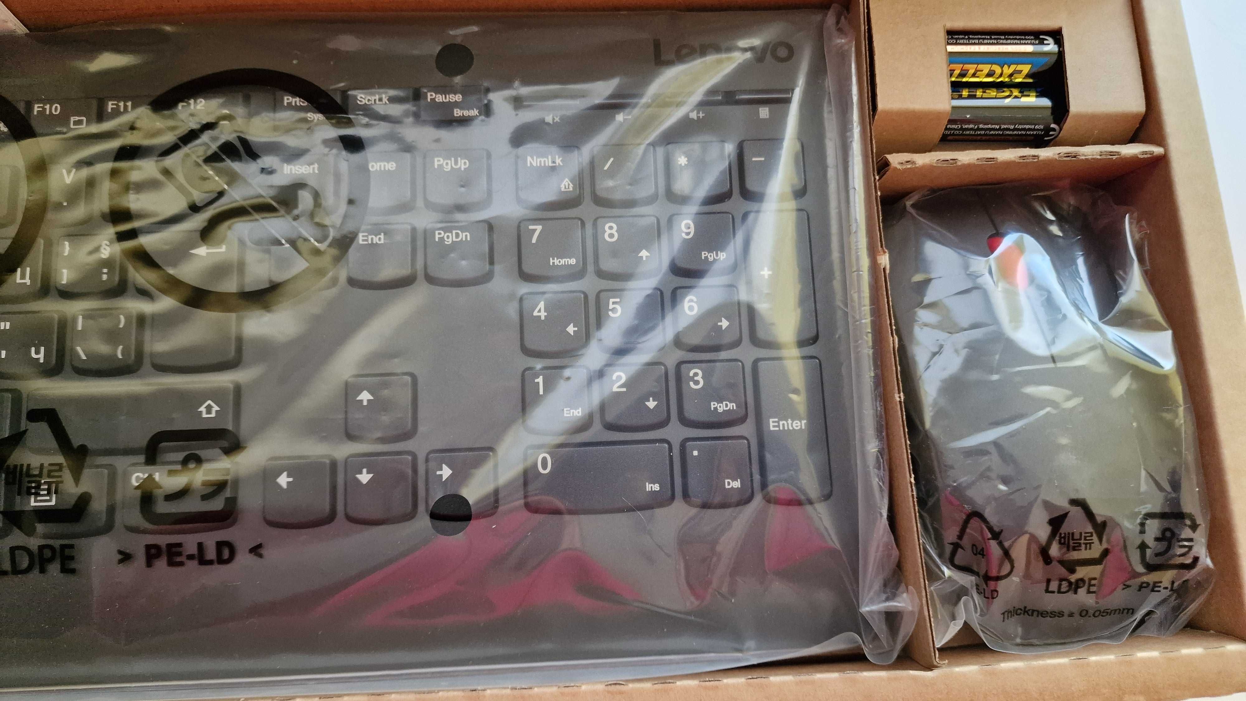 Нова клавиатура с мишка Lenovo 4X30H56801, безжични - с ГАРАНЦИЯ