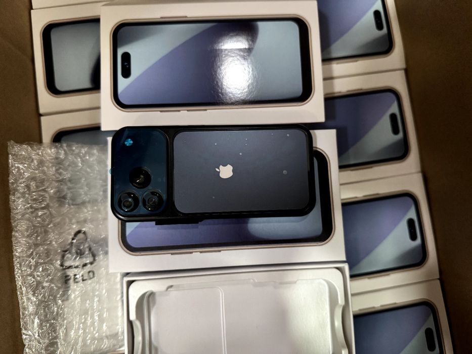 Iphoni 17 pro max mini