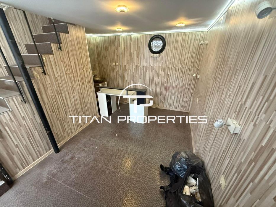 Офис на 2 нива, под  наем. Център