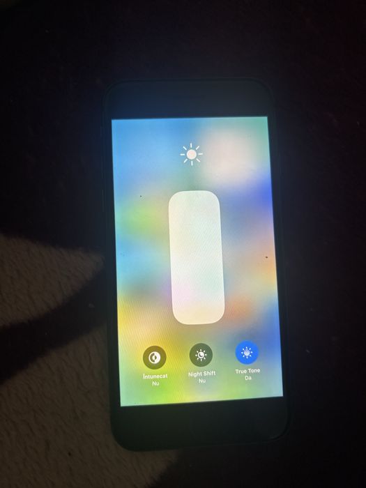 vand iphone 8 impecabil 64GB