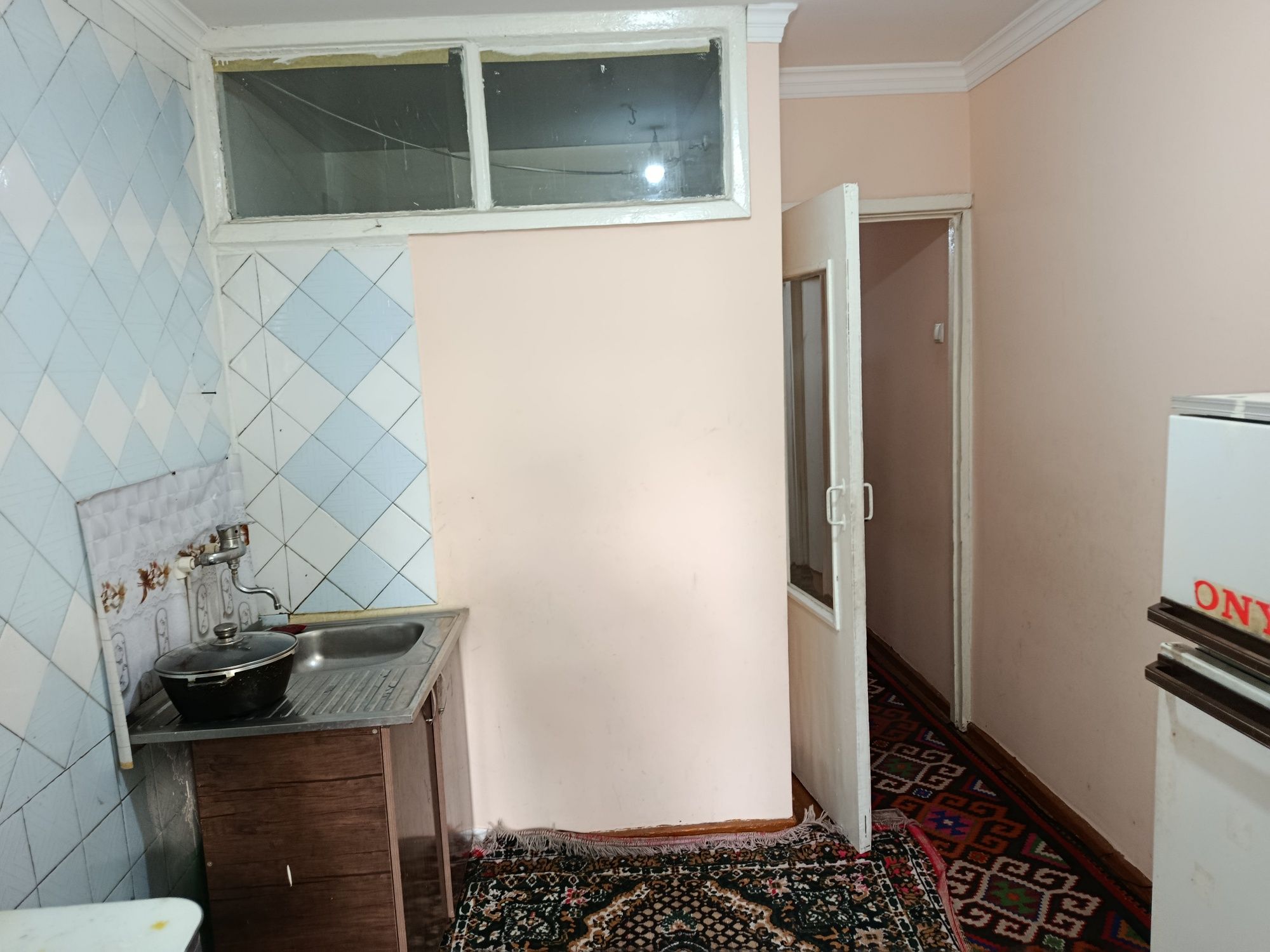 Продается 3х комнатная 2*6 балкон квартира свой
