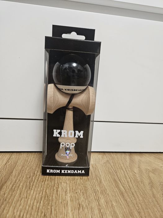Kendama krom noua