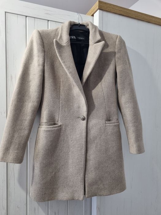 Palton Zara marime Xs