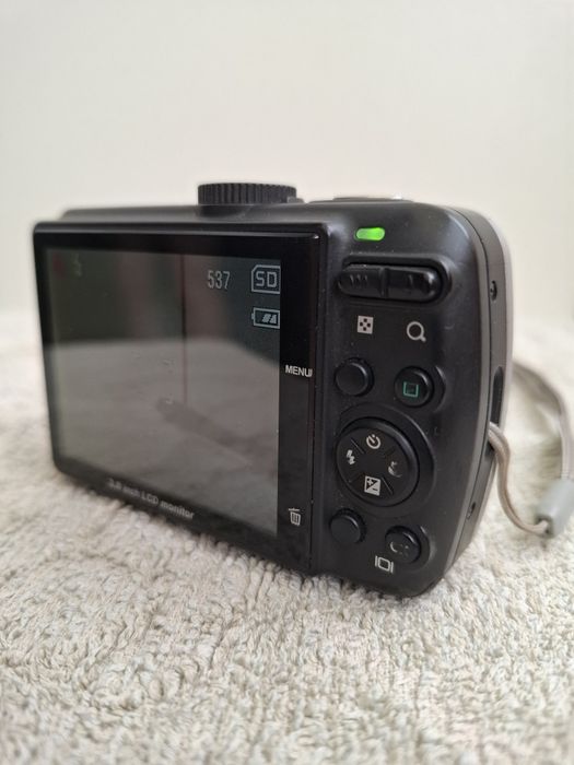 Aparat foto digital Ricoh Caplio RR770