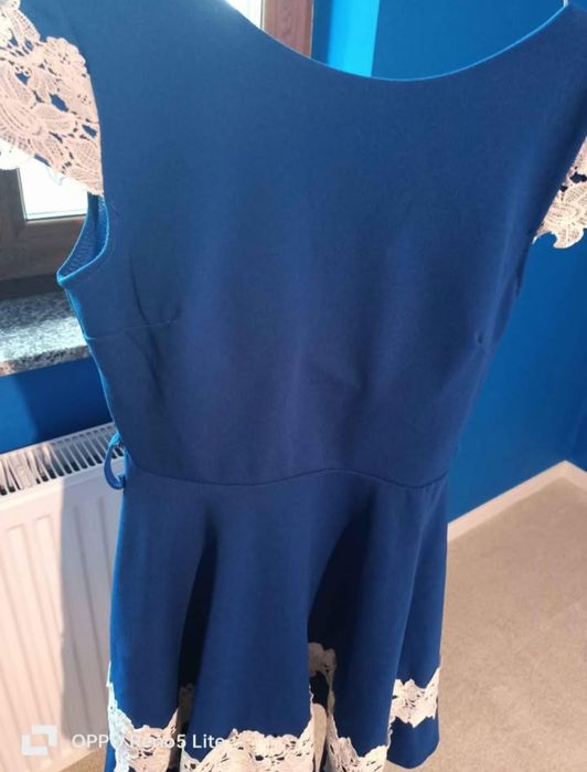 Vând rochițe de ocazie