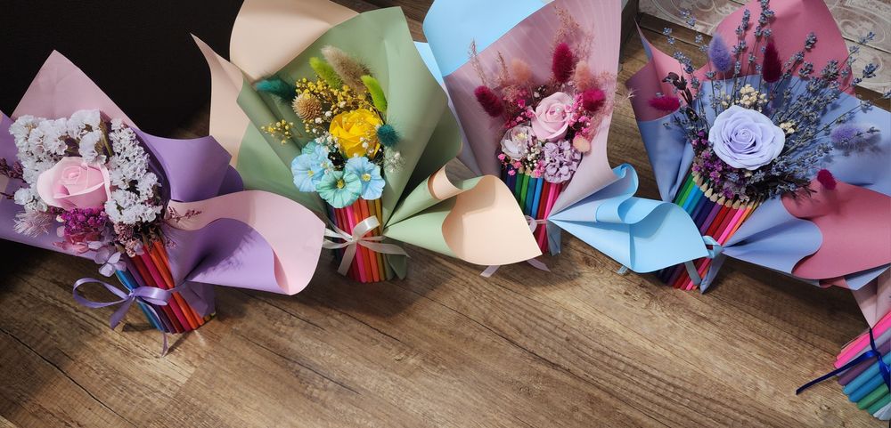 Aranjamente florale  cadou doamna învatatoare educatoare