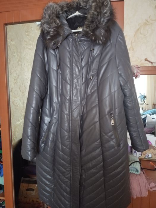 Пальто ЭКО кожа воротник из чернобурки