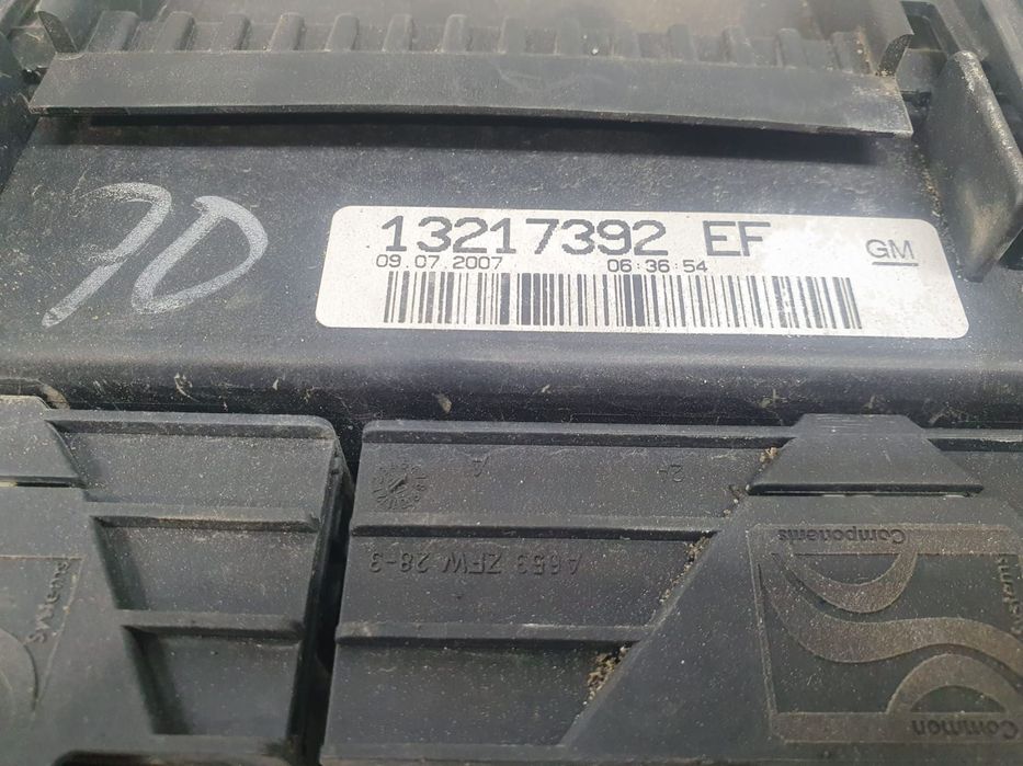 Panou sigurante 13217392ef Opel Corsa D  [din 2006 pana  2011]