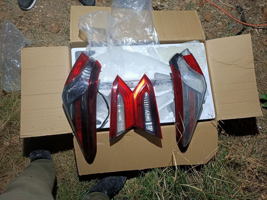 Фонарь задний камри 75 американец