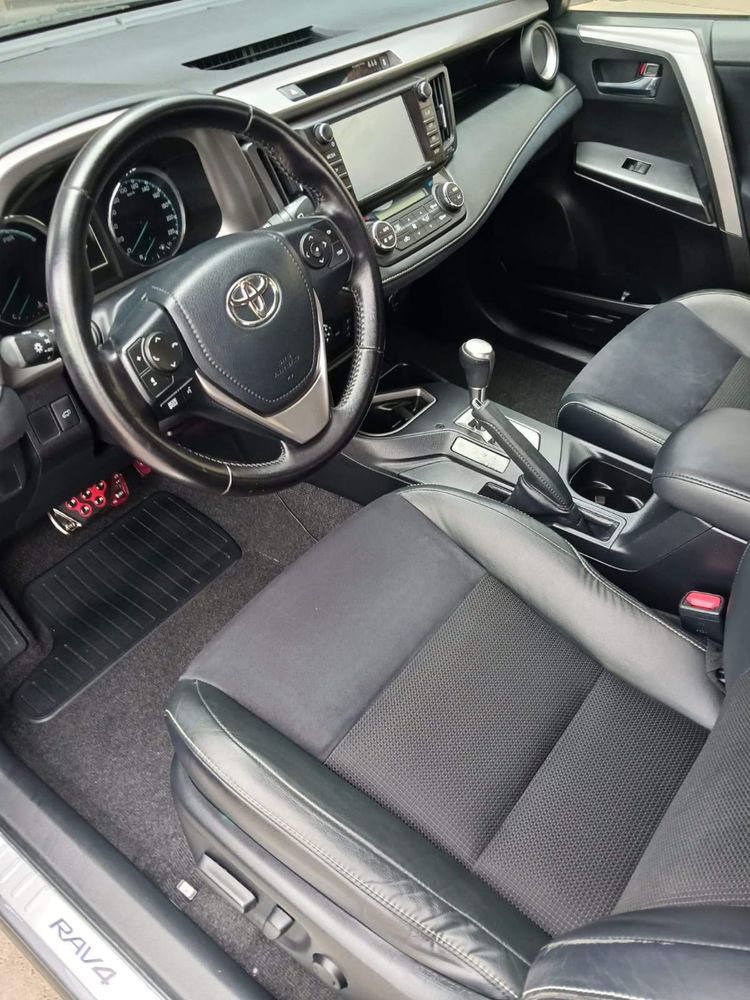Toyota rav 4 hibrd