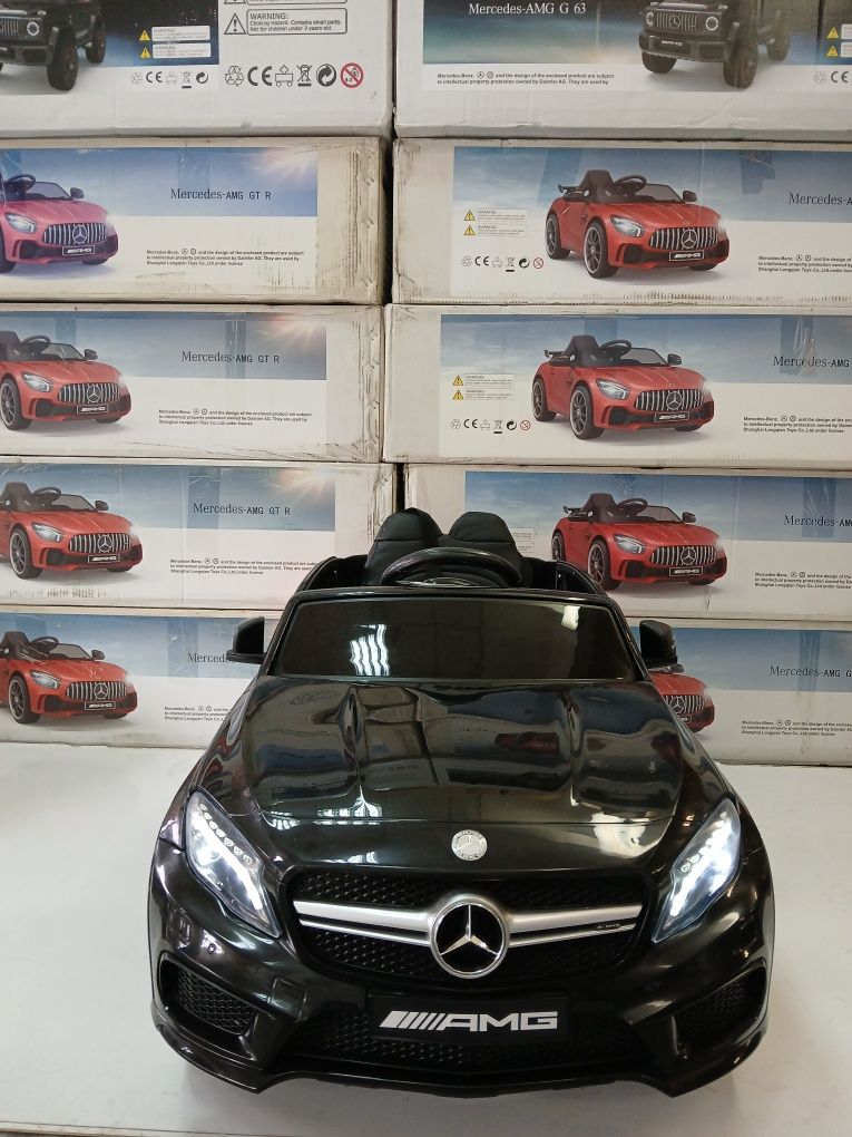 Промо!!Акумулаторен джип Mercedes AMG GLA