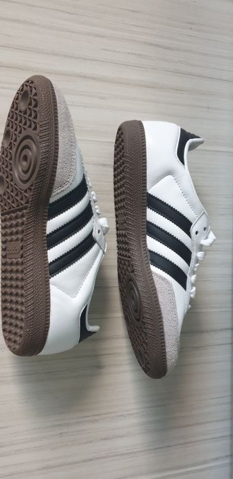 Adidas Samba Leather  Unisex 37 1/2/ 23см НОВО ОРИГИНАЛ Унисекс Кецове