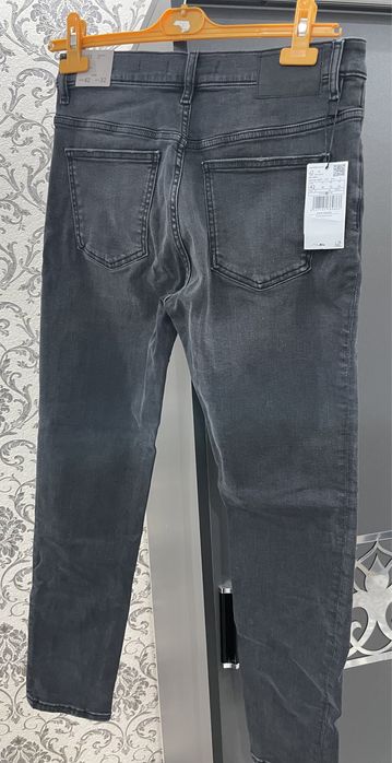 Новые джинсы Mango