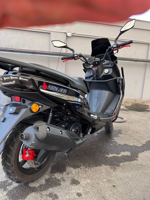 Tiger 150 kub skuter obmen bor Iphone 15 Pro dan tepasiga