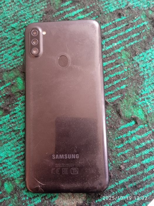 Samsung a11 android