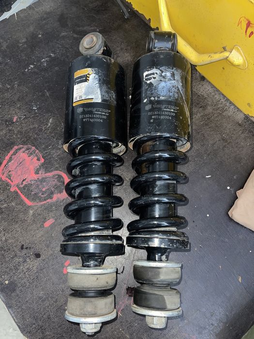 Передний Амортизатор Кабины Шахман F3000