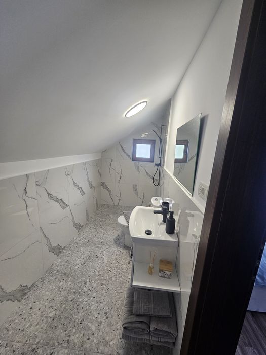 Închiriez Casa MEȘTERULUI – Șirnea (Fundata, cota 1263 m)