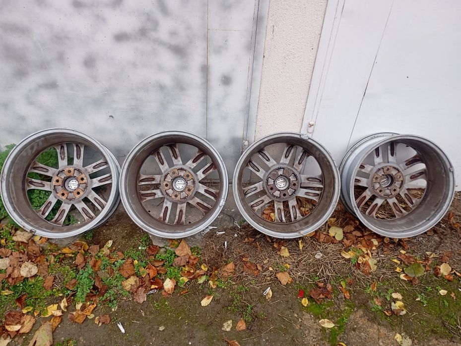 Оригинални Джанти Nisan 17"