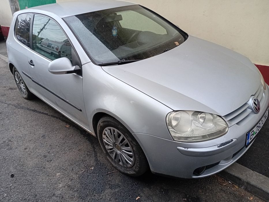 Vând vw golf 5 benzina +gaz