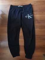 Calvin Klein мъжко долнище M размер.