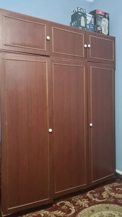 Шкаф шифонер состояние отличное