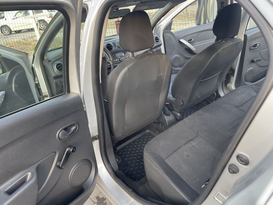 Dacia logan 1.2  Gpl  2013