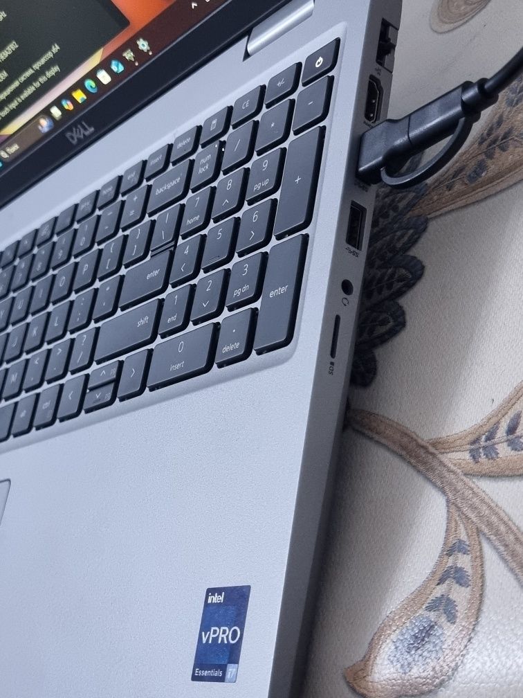 Dell Precision i7 12700H 8Gb DDR5  NvidiaQuadro T600 4Gb
