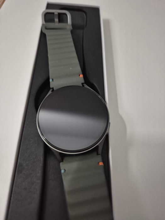 Samsung Galaxy Watch7, 44mm, Green, stare impecabilă, încă în garanție