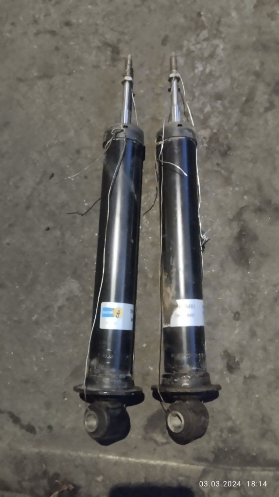 Стойки Bilstein задние гольф 3 универсал