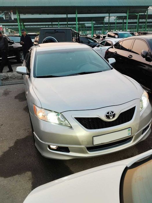 Продаётся Toyota Camry 40