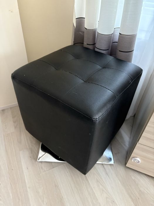 2 бр табуретки кожени