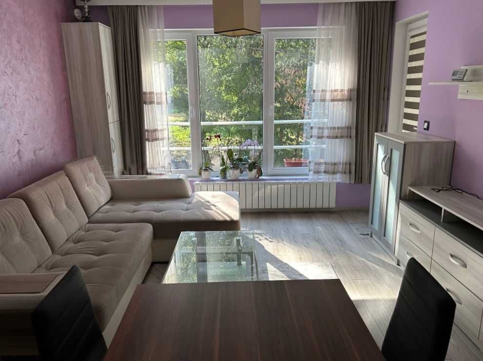 Дава се под наем Двустаен апартамент в София, Бояна - 68 кв.м за 612 € - Снимка #1