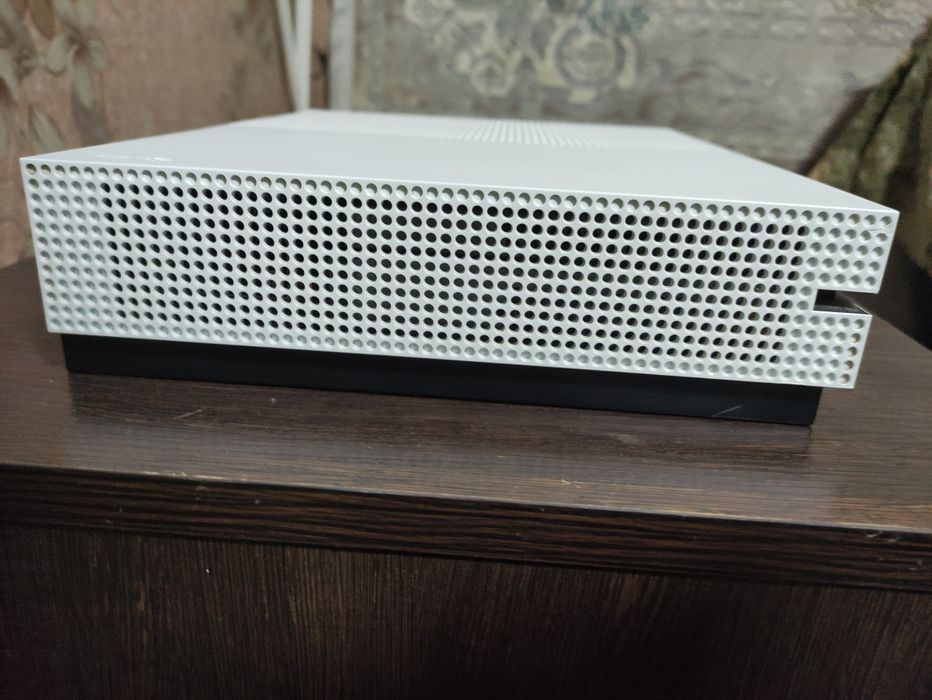 Xbox one s шелек