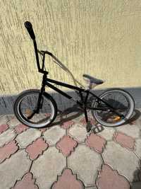 Велосипед BMX новый