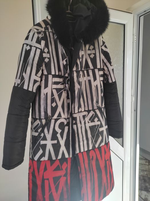 Дамско яке под коляното