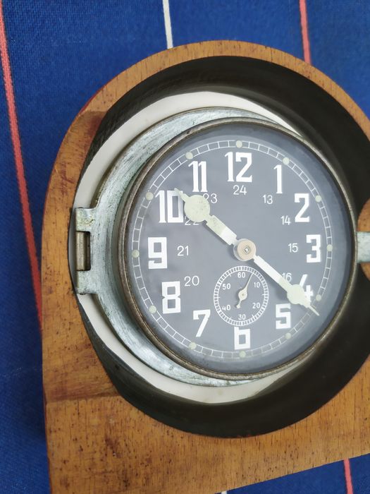Стар немски армейски часовник 1943 година