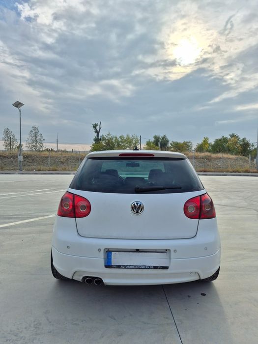 Vând Golf 5 GT Sport