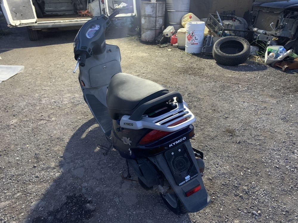 НА ЧАСТИ! Скутер Kymco B & W S8 50 куб. 2005 г. Scooter