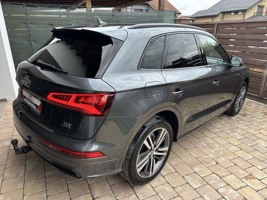 AUDI Q 5  2018   108000 km