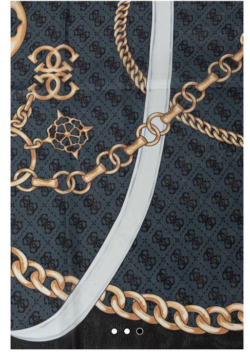 Дамски шал Guess