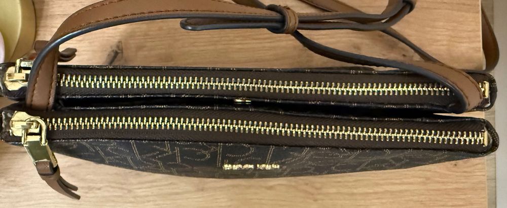 Дамска чанта Calvin Klein