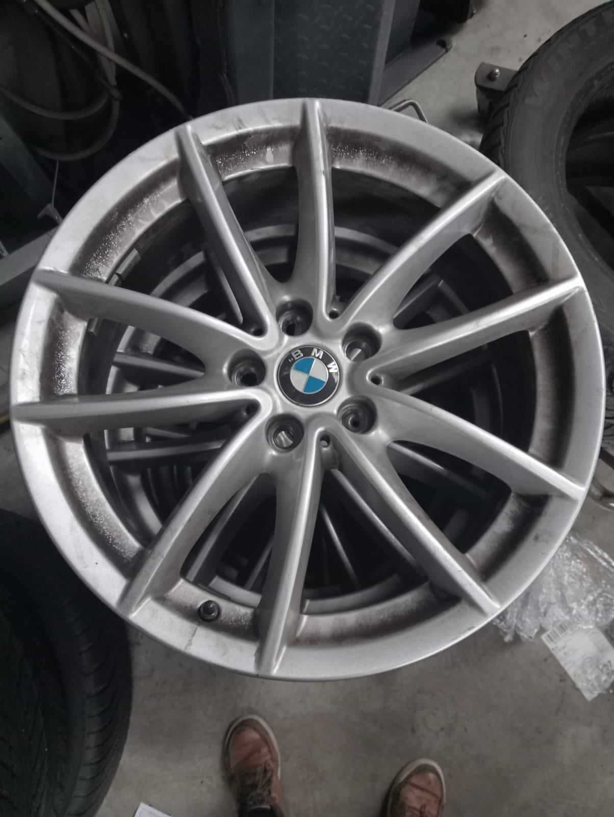 Vand JANTE originale BMW X3 R18 cu senzori